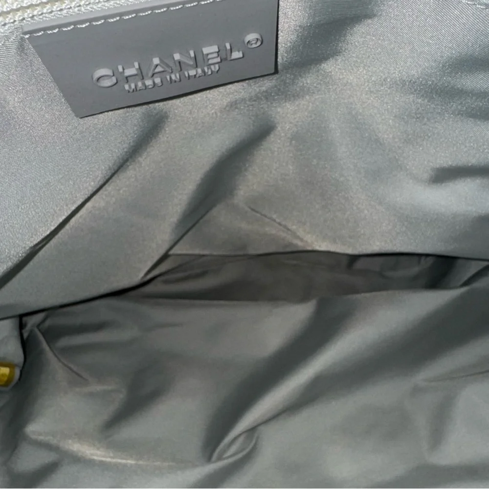 Chanel quilted nylon tote Authentic - Picture 8 of 14